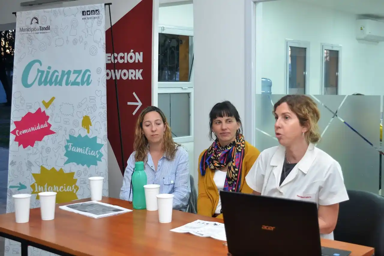 Se realizó una nueva jornada de charlas del programa municipal Crianza