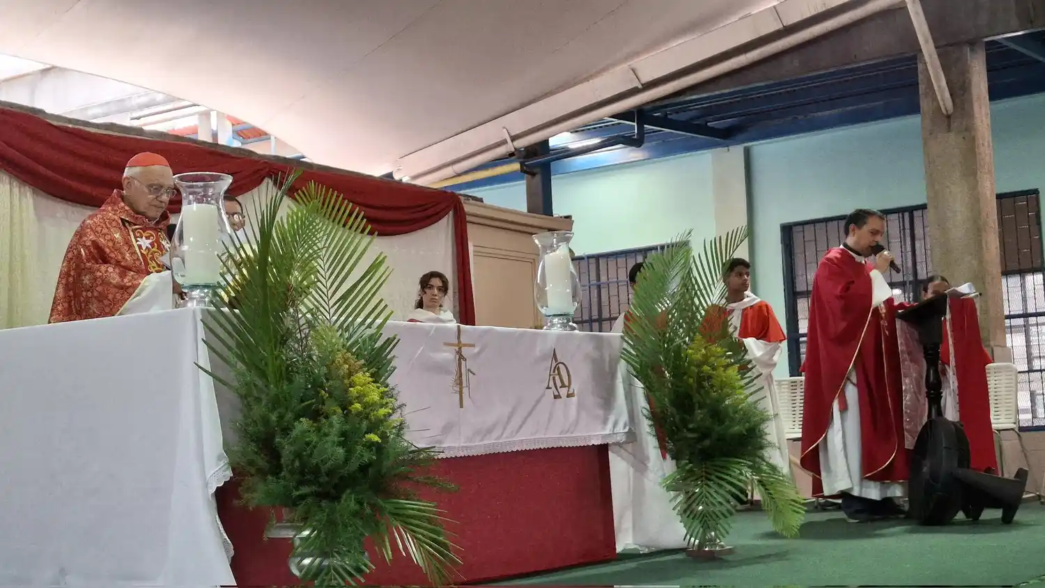 «El inocente paga los platos rotos»: cardenal Baltazar Porras se solidariza con los más vulnerables esta Semana Santa