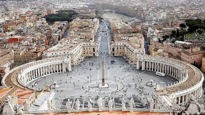 El cierre de los Museos y la caída de donativos hunden las finanzas del Vaticano