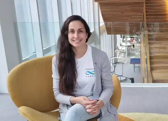 Verónica Parra: "La Inteligencia Artificial no resuelve bien problemas matemáticos complejos"