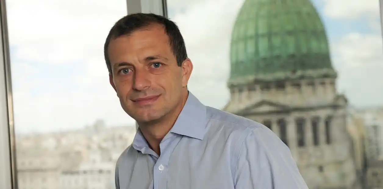 "Bali" Bucca quiere asegurar el voto de los vecinos de Azul: "Me comprometo a llevar cosas buenas a la ciudad"