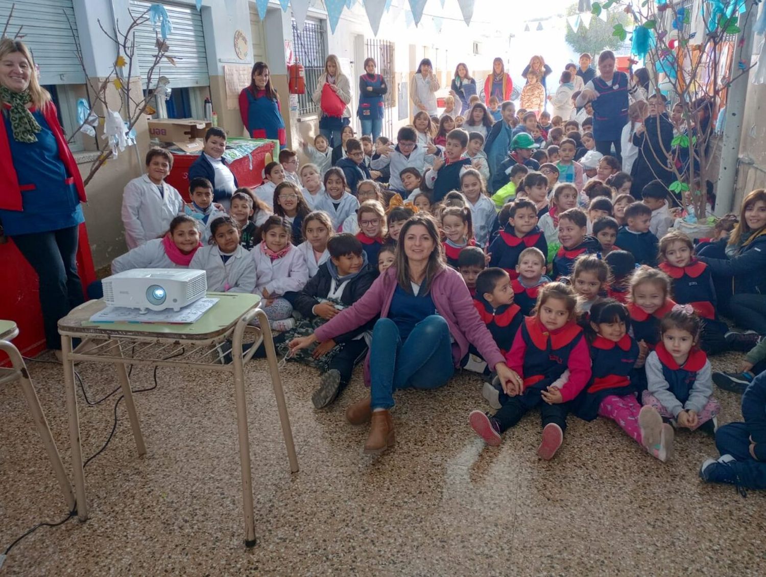 Presencia del Imusca en escuelas con el programa “Para cuidarme bien”