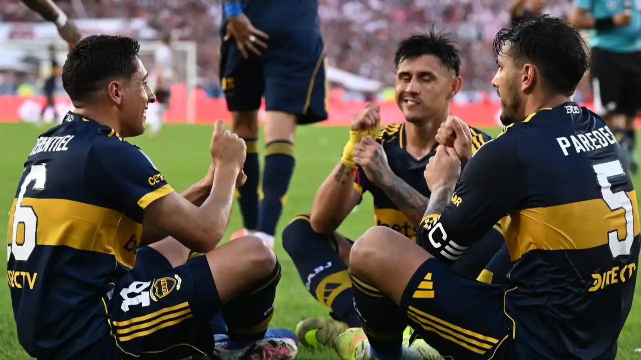 Boca le ganó 1-0 a River y se quedó con un Superclásico caliente en el Monumental