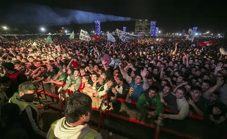 Oficialismo vs Oposición: Se profundiza el debate por la tasa de espectáculos