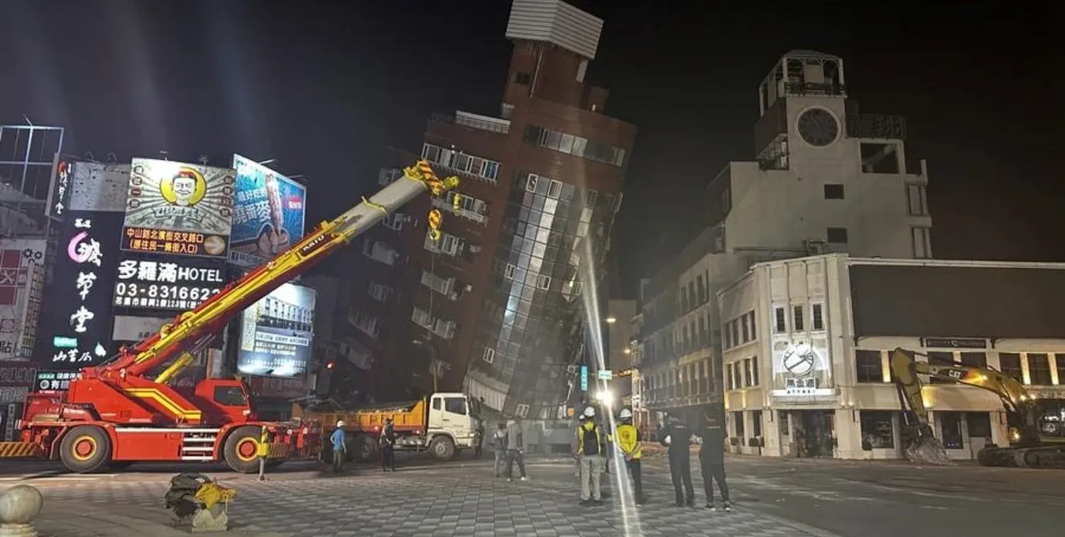 Decenas de terremotos de una magnitud máxima de 6,3 sacudieron entre el lunes y el martes la isla de Taiwán.