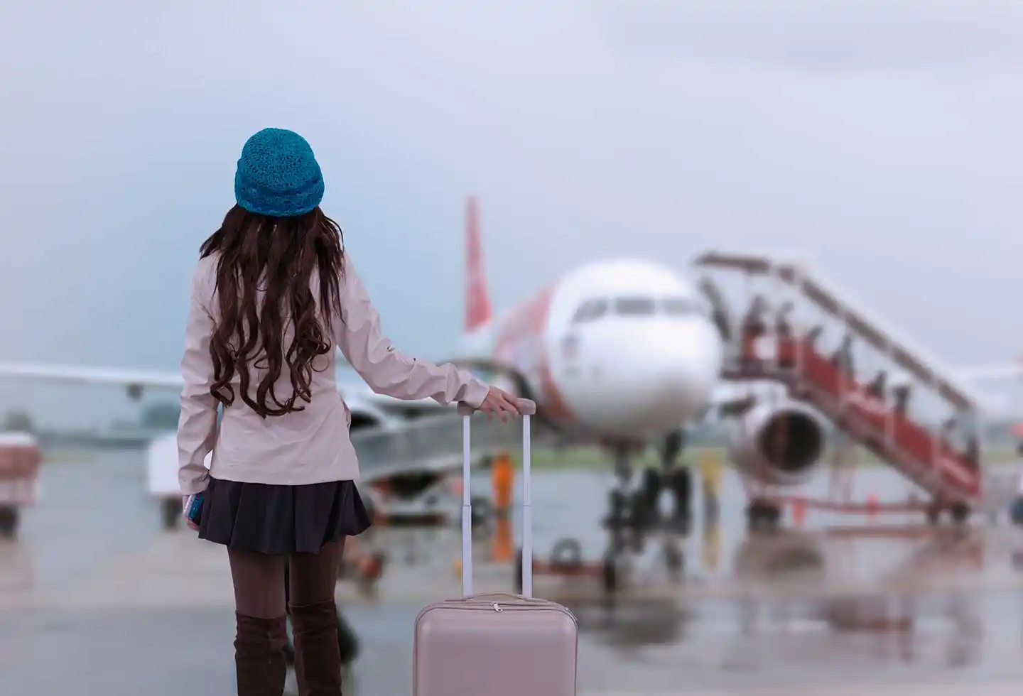 ¡PREOCUPANTE! Más de medio millón de colombianos se fueron del país