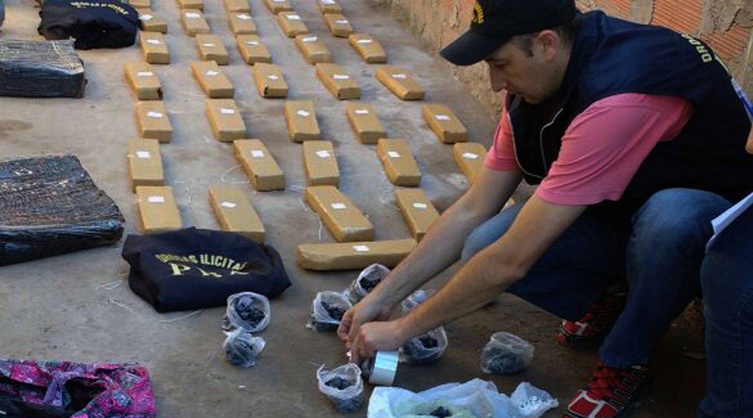 Piden elevar a juicio a 14 integrantes de una banda narco