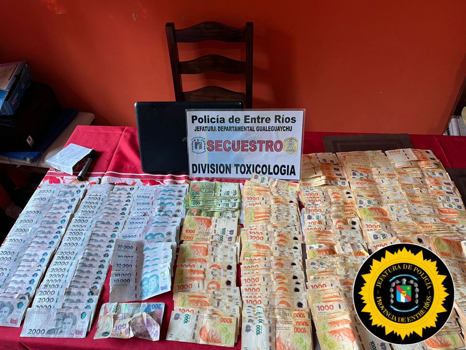 Narcomenudeo en Gualeguaychú: Detuvieron a una persona e incautaron más de $880.000