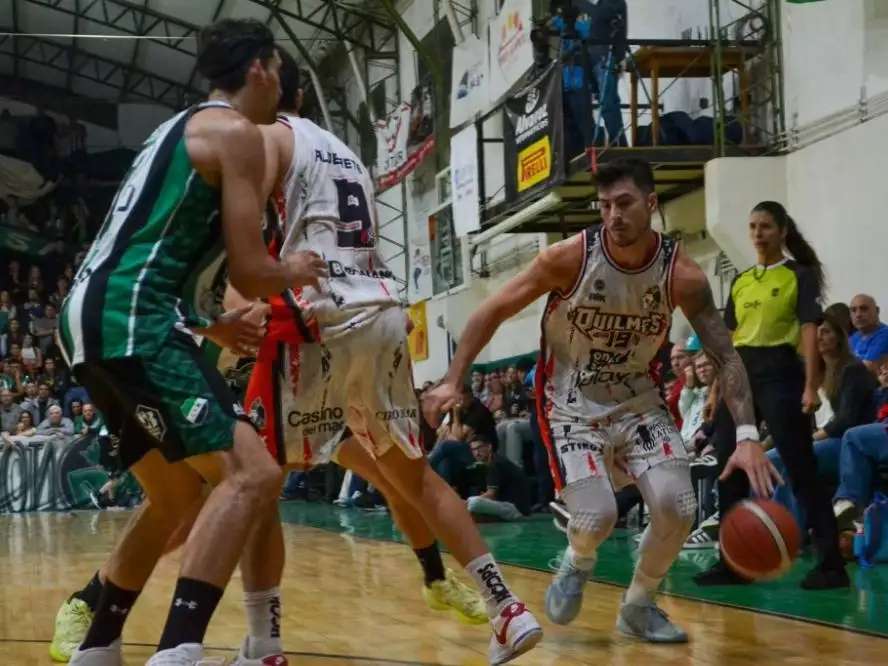 Quilmes lo ganó en el final y quedó a un paso de la clasificación
