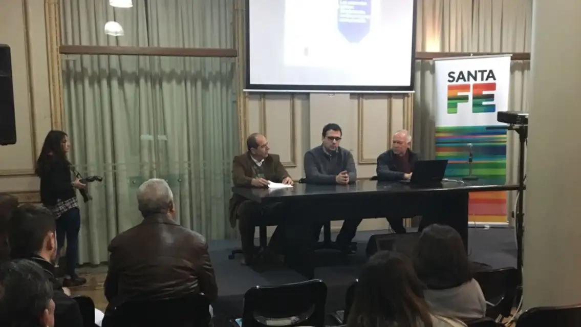 Segunda competencia de planes de comunicación para emprendedores