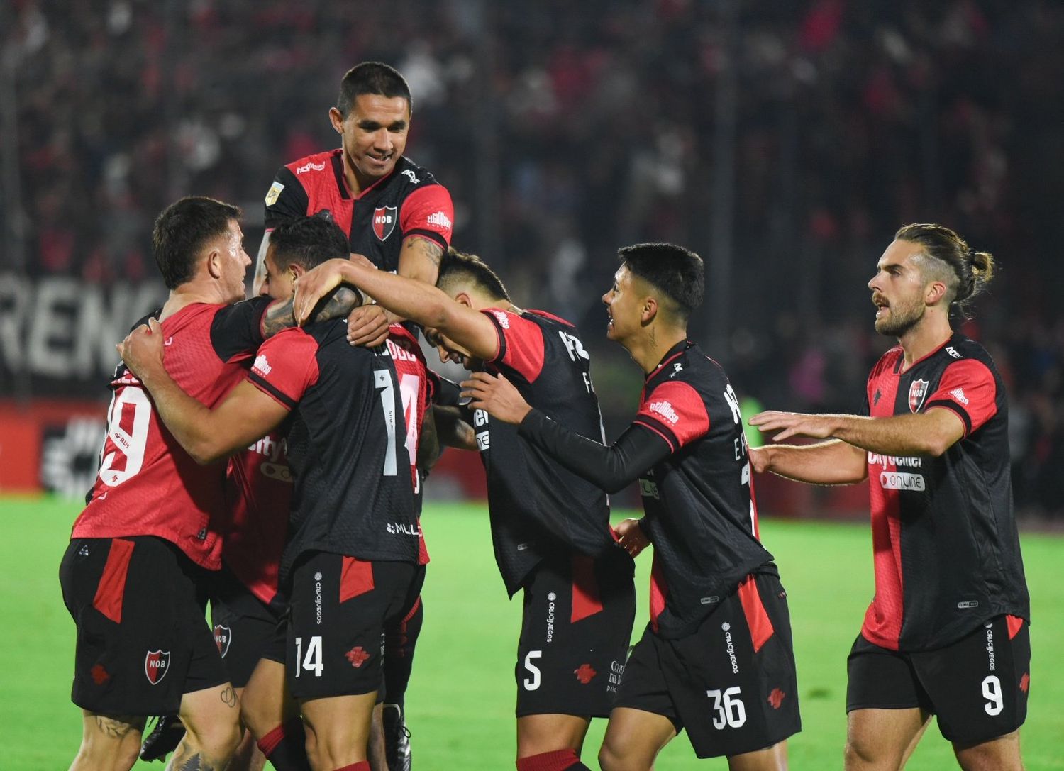 Newell’s derrotó a Defensa