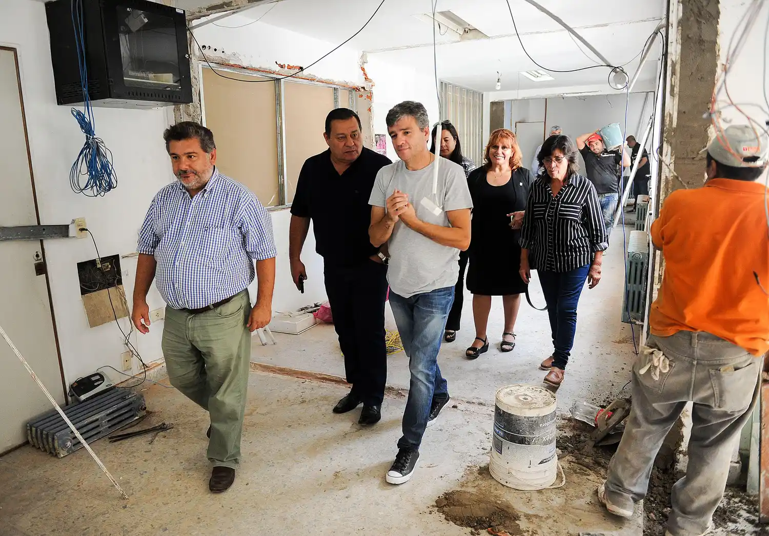 Hurlingham: Zabaleta recorrió la obra de remodelación del Hospital Municipal