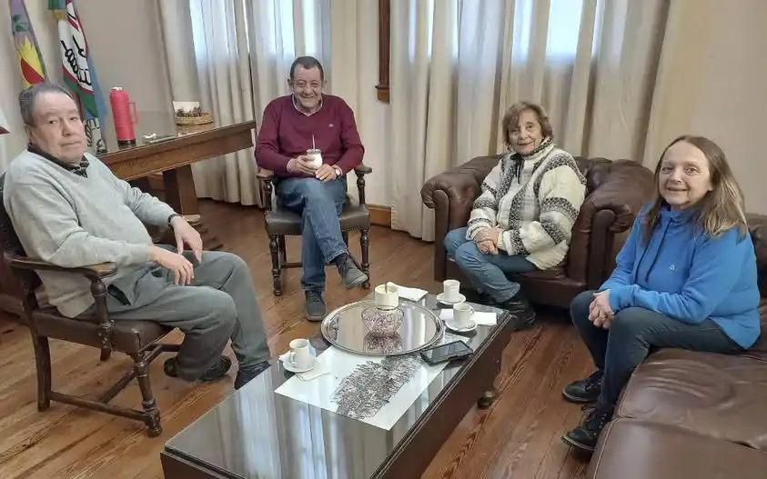 Benito Juárez: Marini se reunió con la Asociación Popular de Cultura y el Rotary Club local