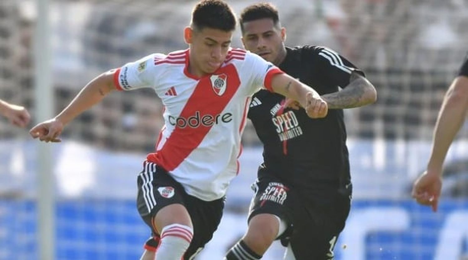 River perdió ante Riestra por la Liga Profesional y Demichelis quedó en la mira