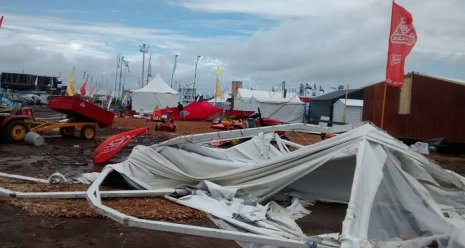 San Pedro en Expoagro: Pérdidas menores y dificultades para rearmar el stand
