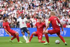 Inglaterra desniveló en el
alargue y jugará la final