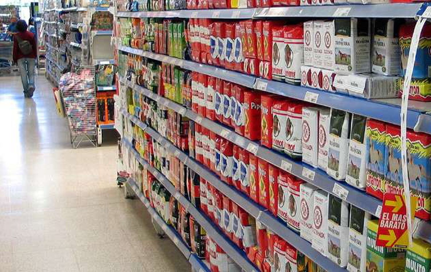 Aumentar las tasas de interés pone en riesgo el crecimiento de la economía