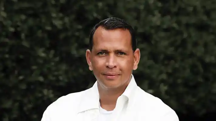 ARod se bañaba y JLo no lo perdonó (+Foto)