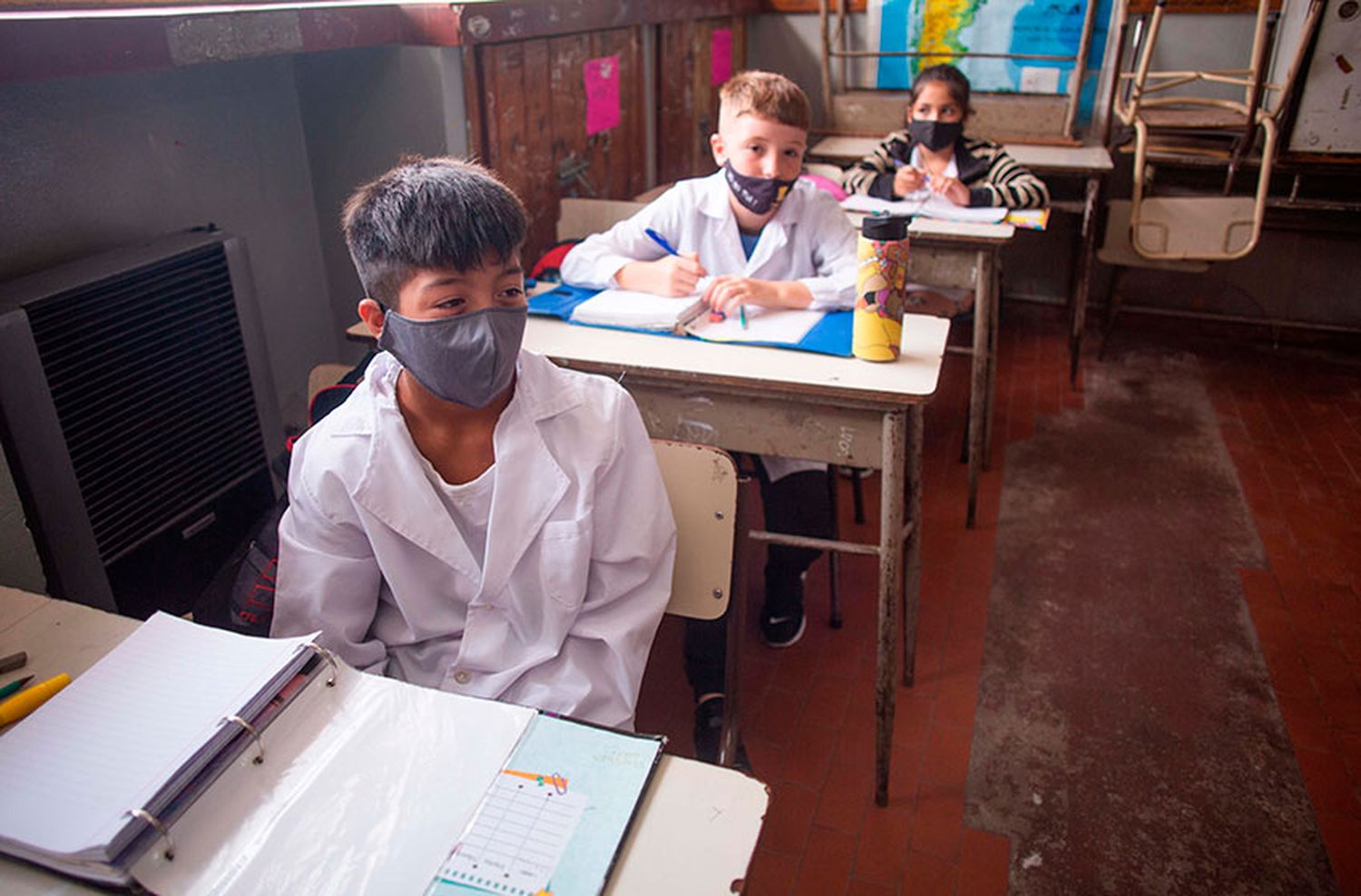 Moreau reclamó suspender las clases presenciales hasta el miércoles inclusive
