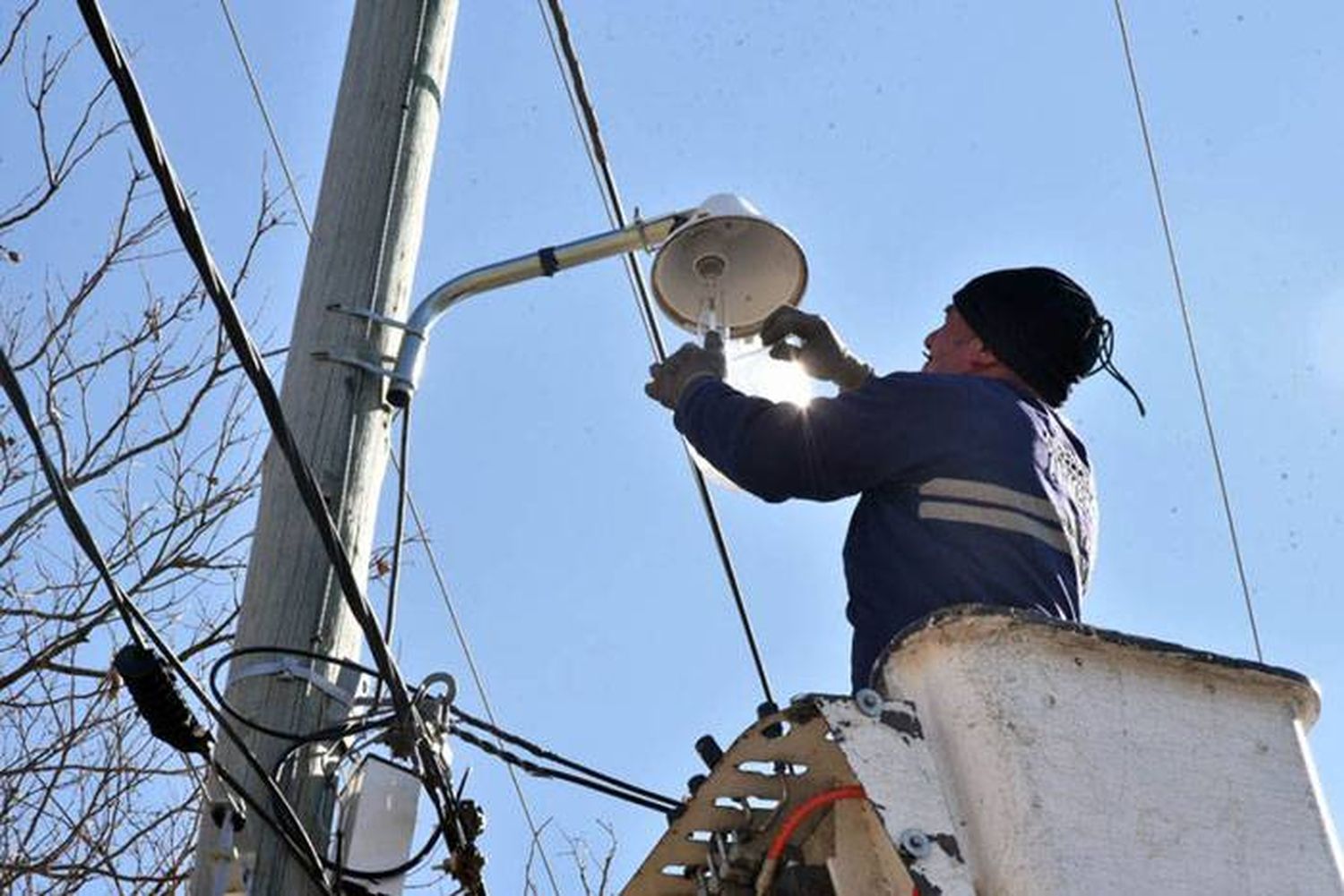 Mantenimiento, reposición y nuevo alumbrado público  en la ciudad