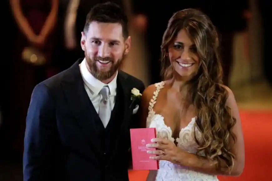 Un sacerdote entrerriano y un pedido especial para Lionel Messi y Antonella Rocuzzo