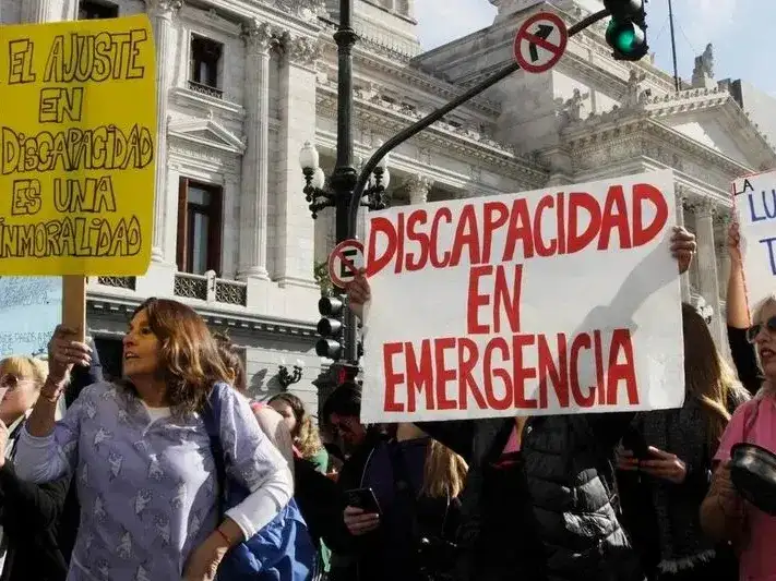 La Defensoría del Pueblo apoyó proyecto 
para prorrogar la emergencia en discapacidad