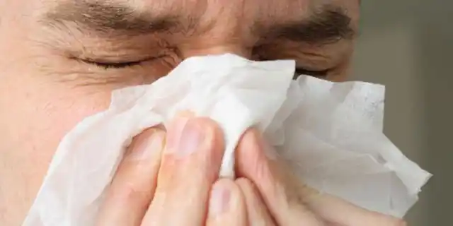 Coronavirus: Se agregó la rinitis y congestión nasal a la definición de caso sospechoso