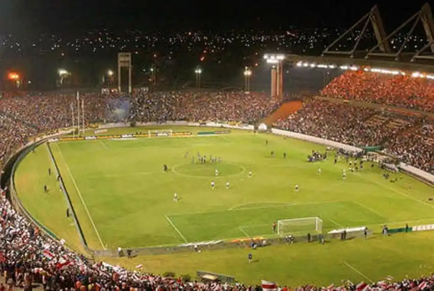 Por una decisión de Mourelle, no habría Fútbol de Verano en la ciudad