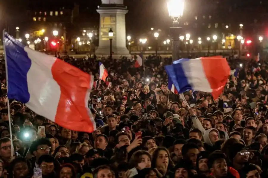 Francia recibió a los subcampeones del Mundo