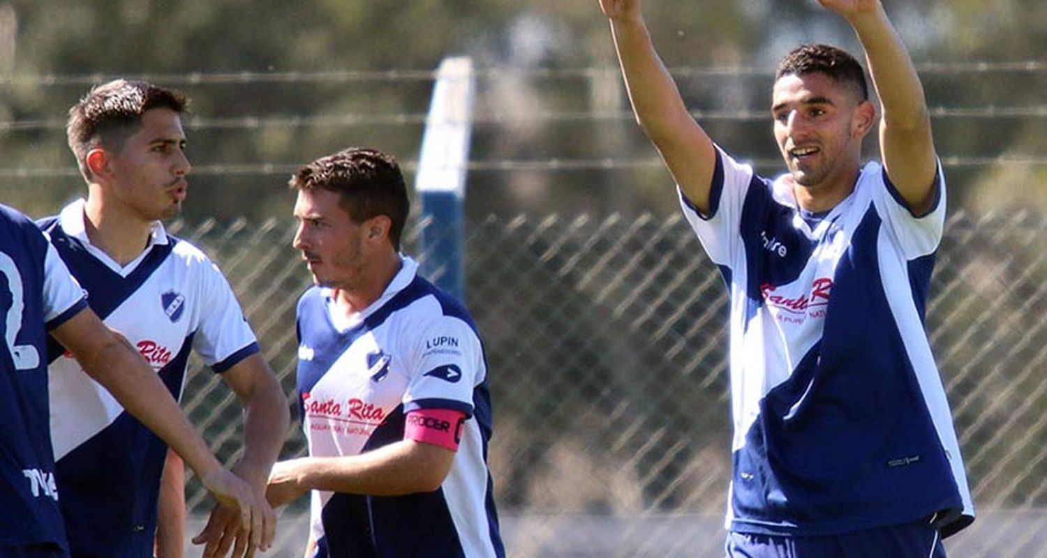Fútbol local: Alvarado sigue firme y Nación complicó al “Decano”