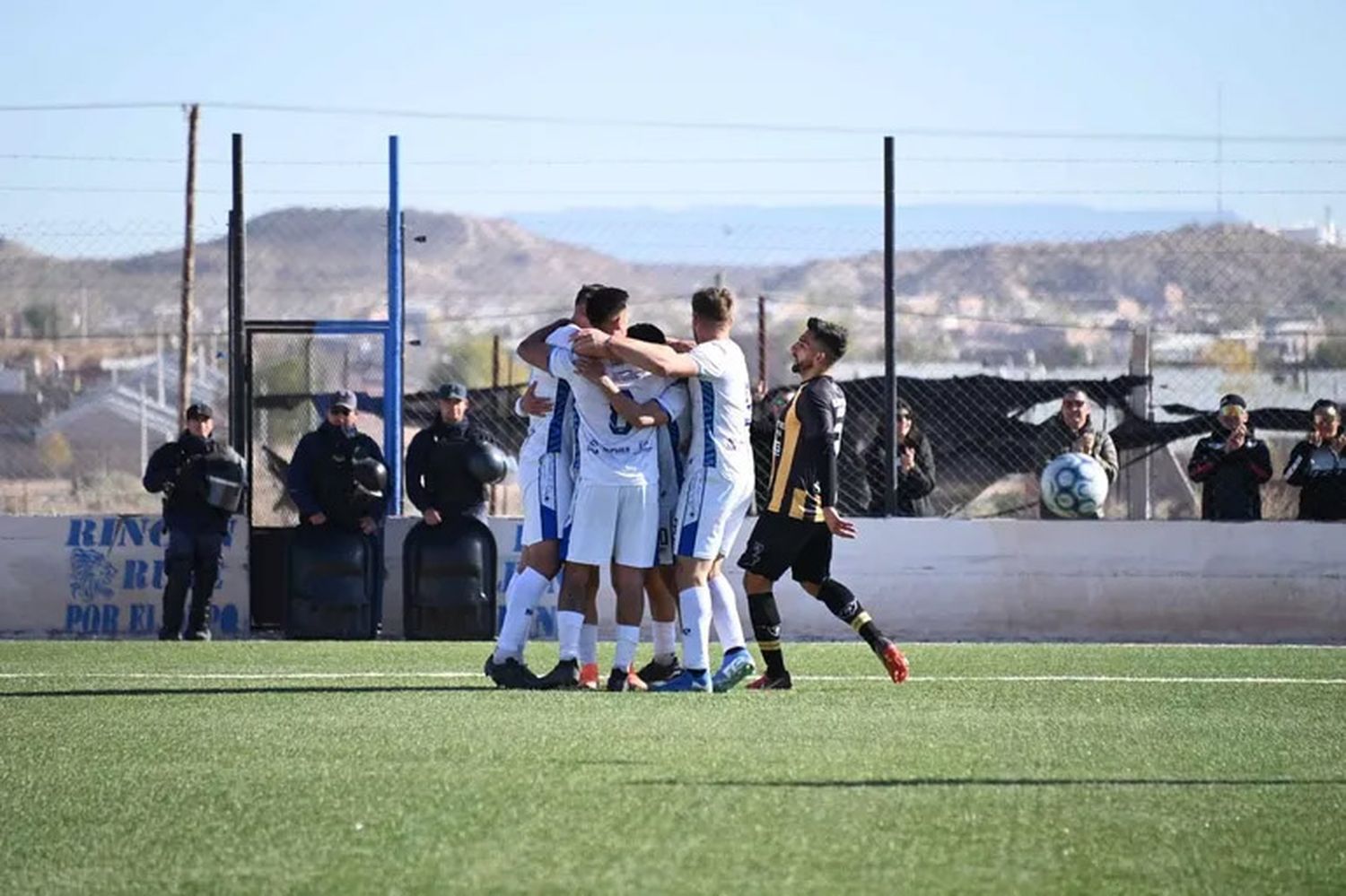 Santamarina cayó de visitante ante Deportivo Rincón