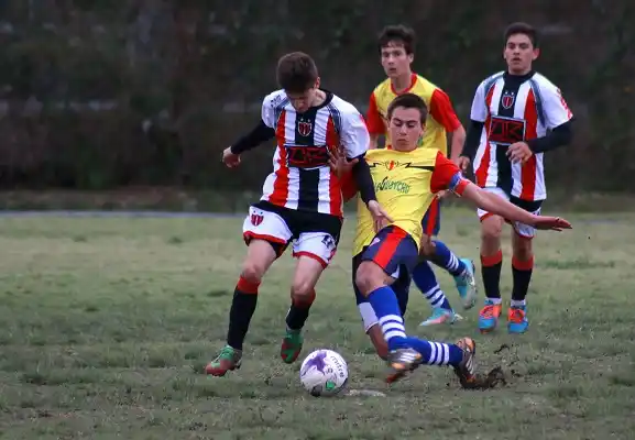 Gualeguaychú perdió ante Chajarí y se despidió del Entrerriano