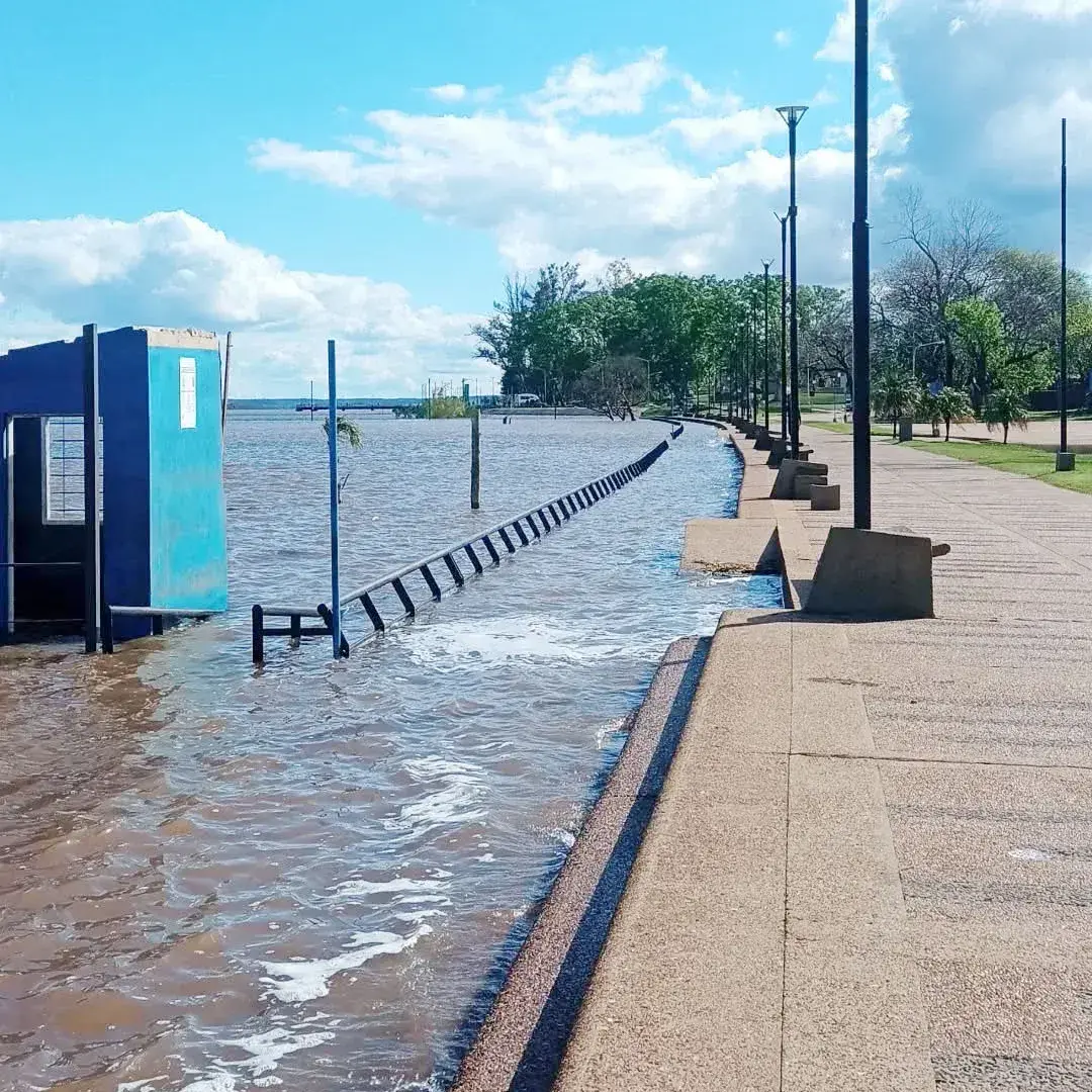 El río Uruguay sigue en ascenso y se acercaría a los 11 metros en Concordia