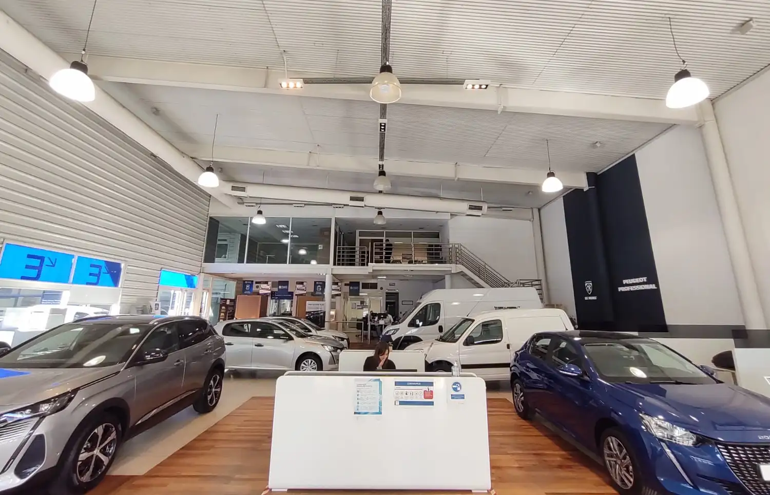Aseguran que actualmente hay “más clientes que autos” en venta