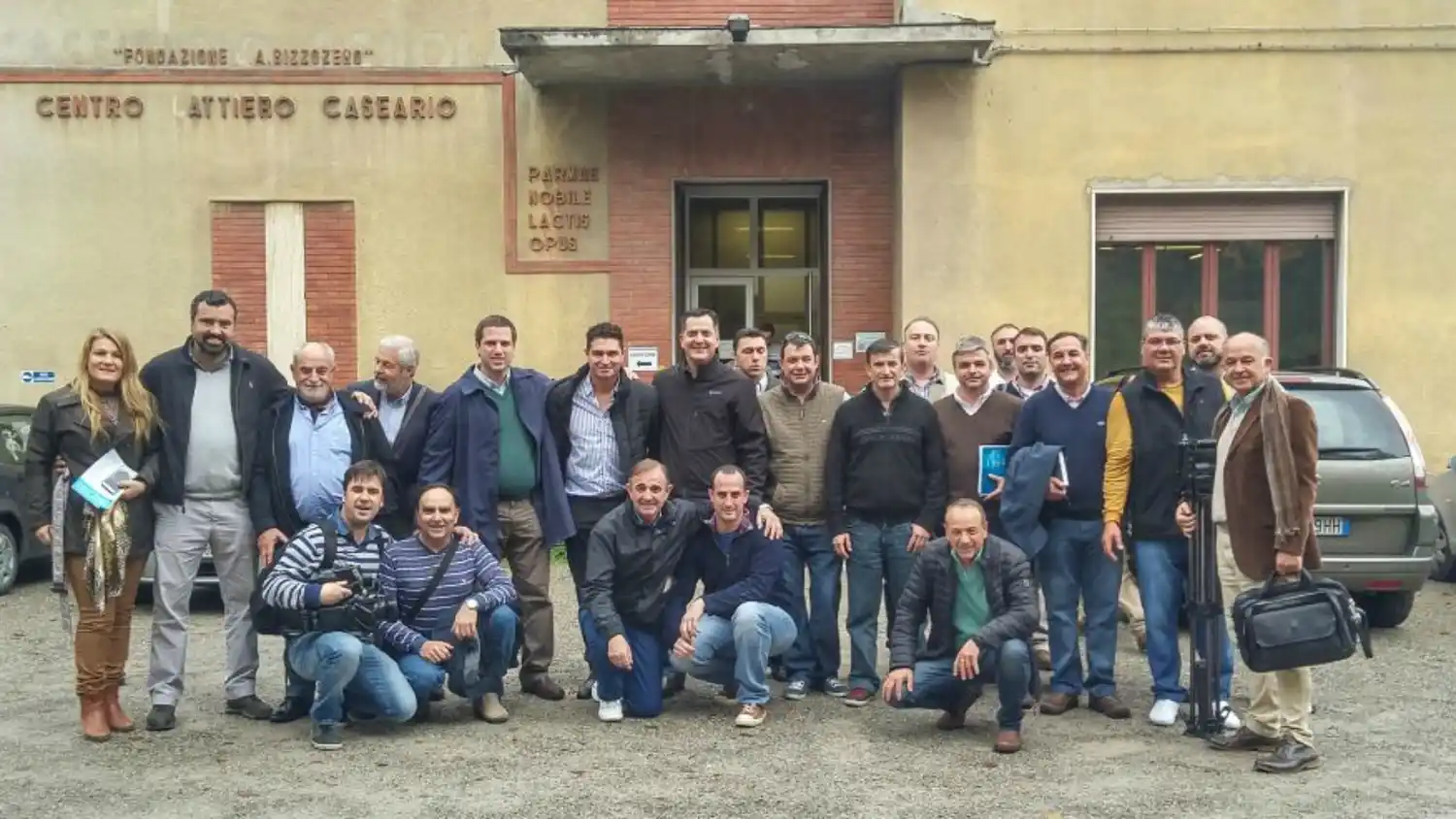 La provincia acompaña a empresarios lácteos en Italia