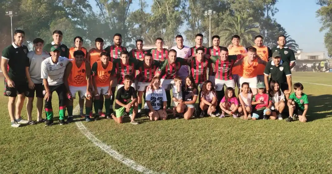 El Maestro cayó de pie ante su gente y terminó ovacionado. Foto: Germán Cabral