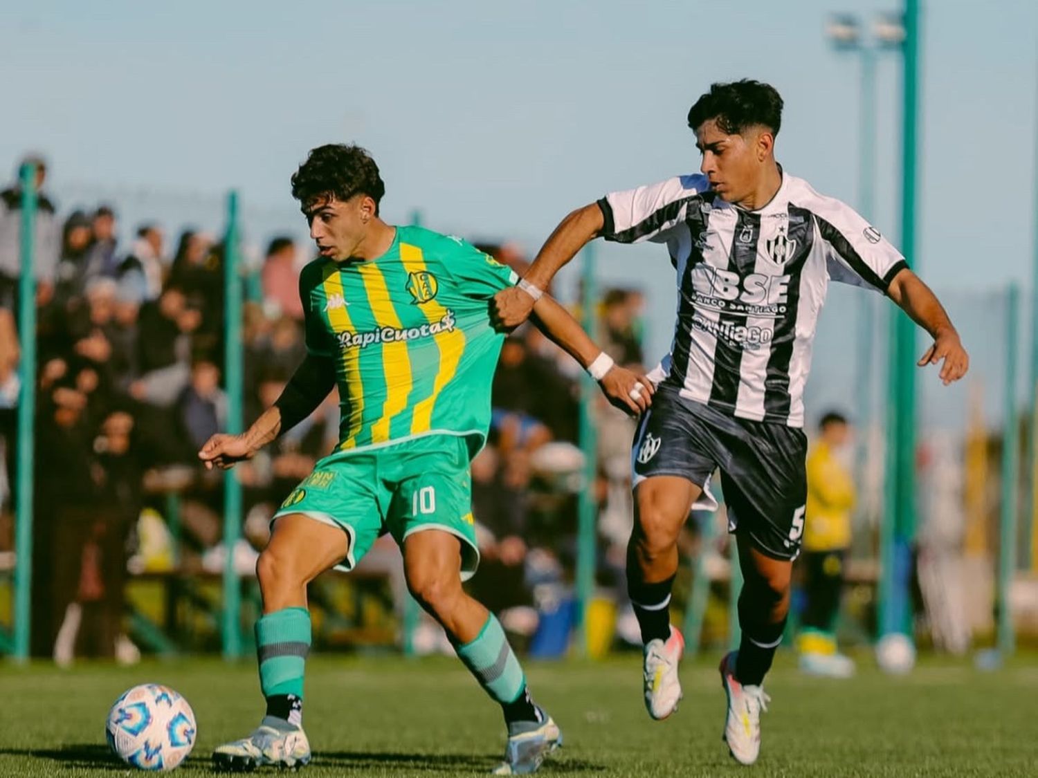 Debut con sabor amargo para la Reserva de Aldosivi
