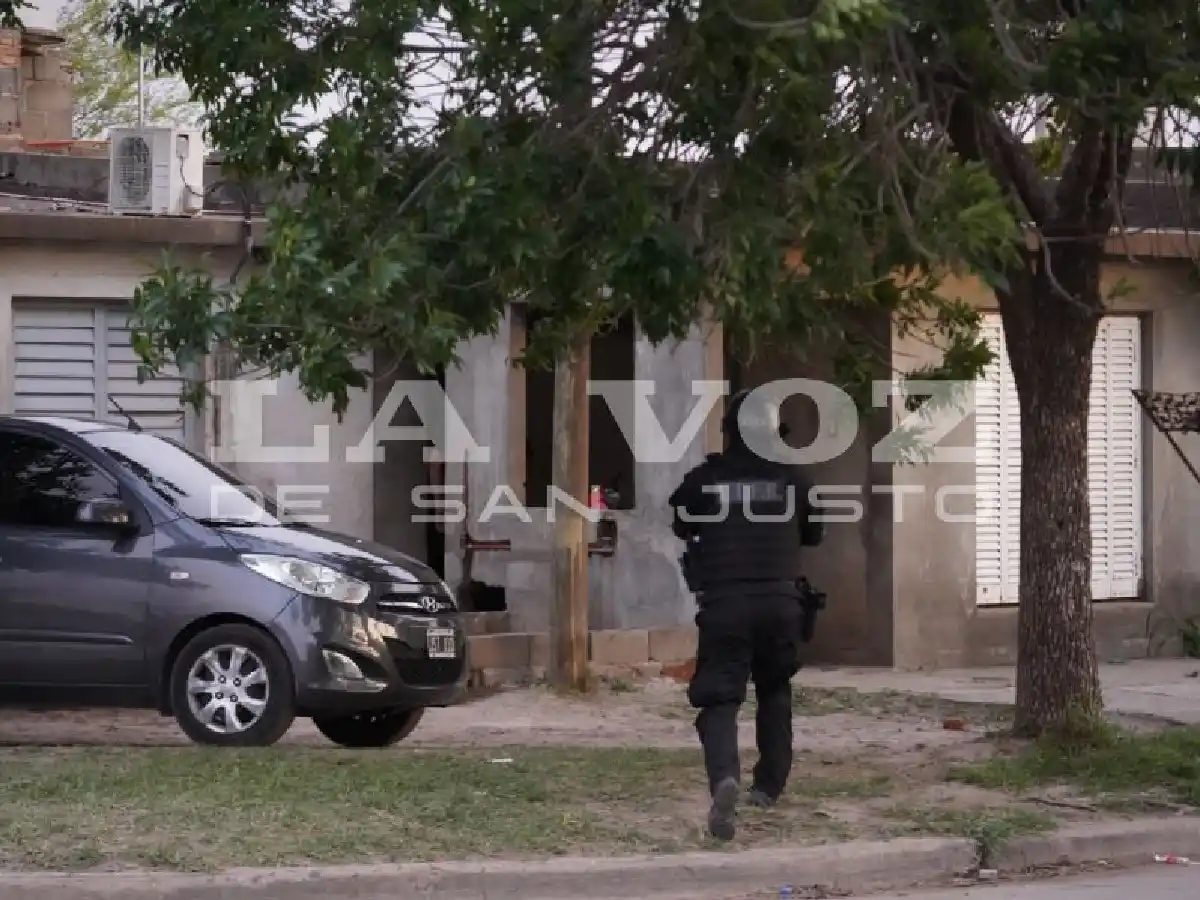 Tiros en el Hospital: tres detenidos y secuestran armas y droga en Frontera