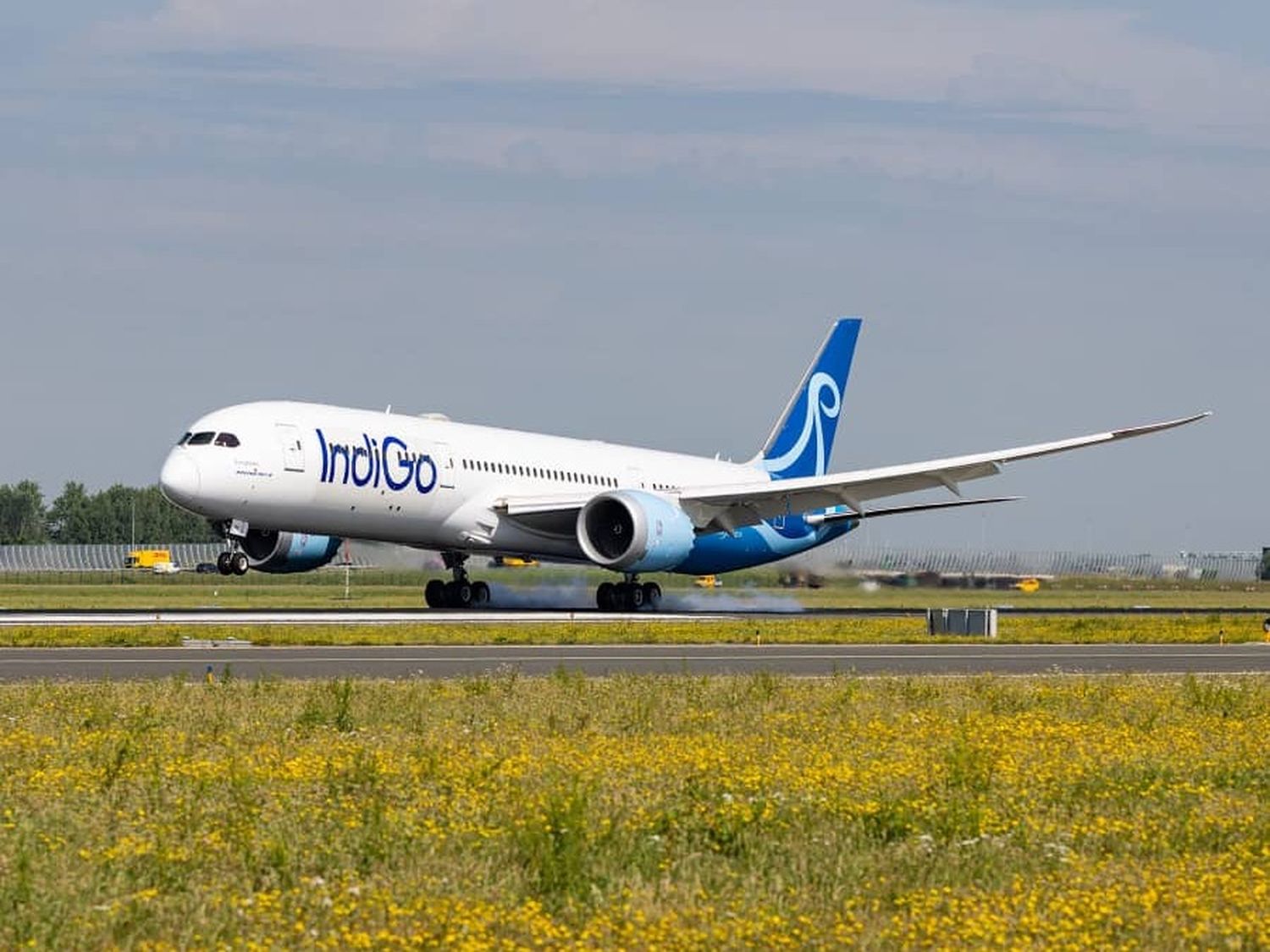 IndiGo inauguró sus vuelos entre Mumbai y Amsterdam