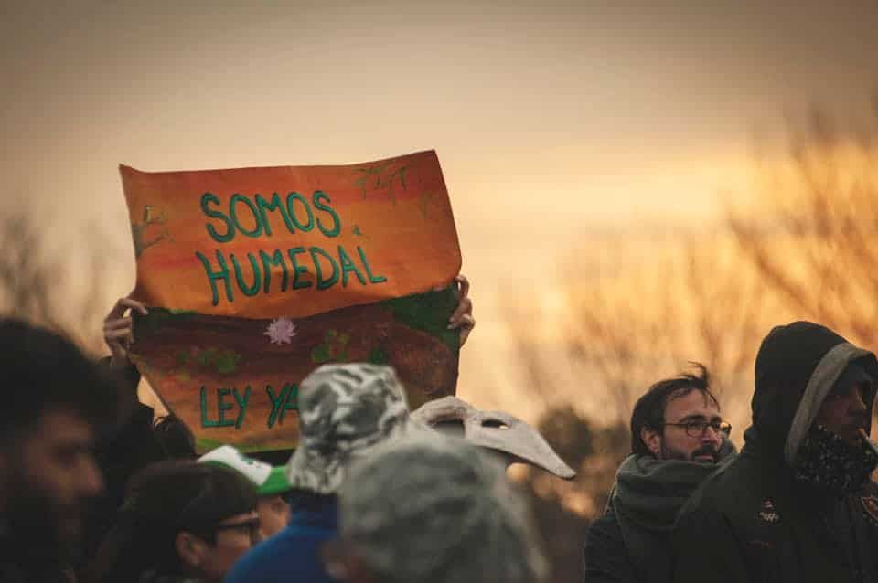 “Cada vez que se pide la ley de humedales a nosotros nos prenden fuego los campos”