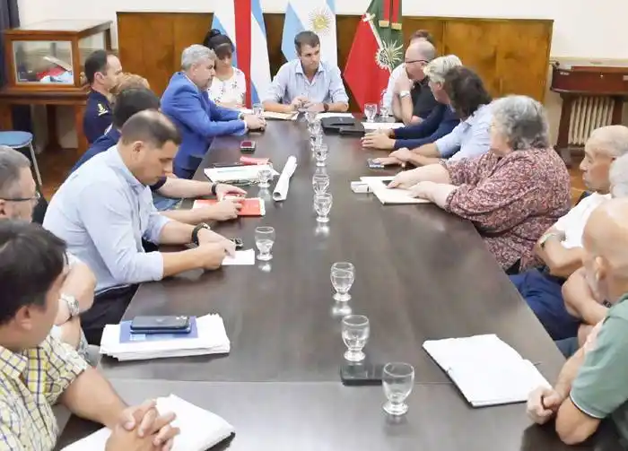 Vecinos de Villa Adela valoran las respuestas ofrecidas por las autoridades