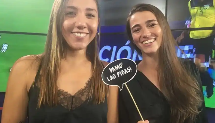Se dio la primera transmisión de fútbol íntegramente hecha por mujeres