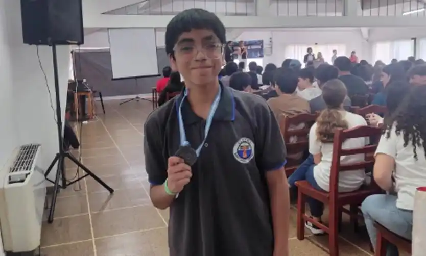 Joven estudiante secundario fue Medalla de Plata en la Olimpiada Nacional de Química