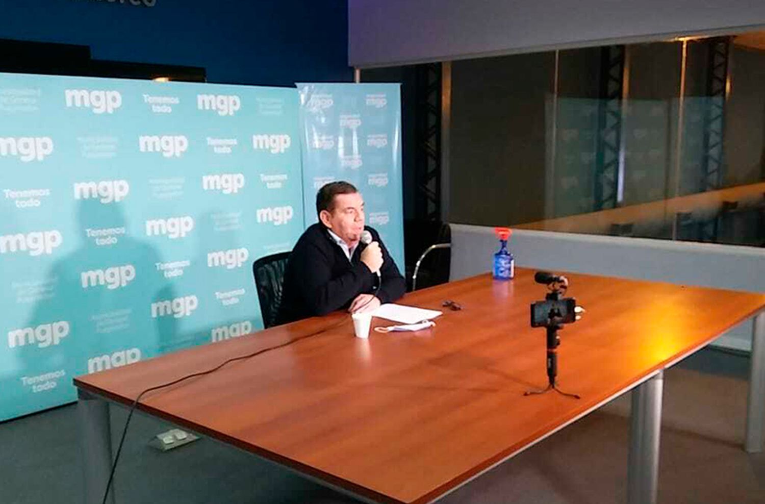 Montenegro habló de la polémica por la vacuna de Pfizer: qué dijo