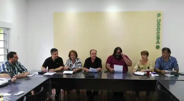 Paritaria docente 2018: Gremios piden que Provincia los convoque y rechazan un 15% sin cláusula gatillo