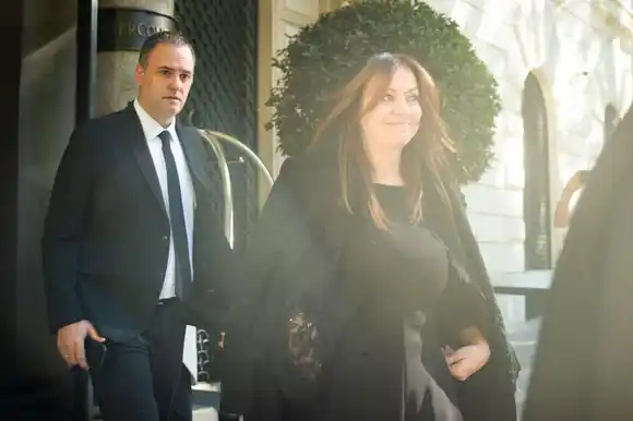 Imputada por malversar fondos millonarios para alimentos, Sandra Pettovello viajó al funeral del Papa