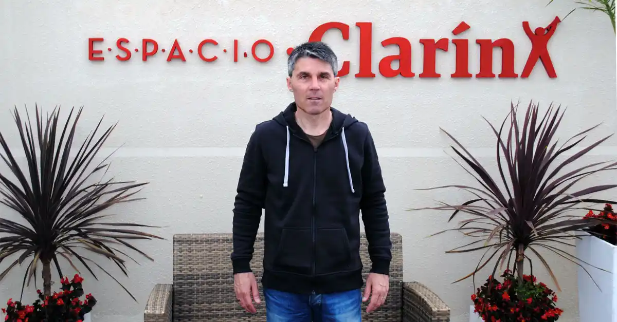 Facundo Alvanezzi, docencia y fútbol desde Mar del Plata a Europa