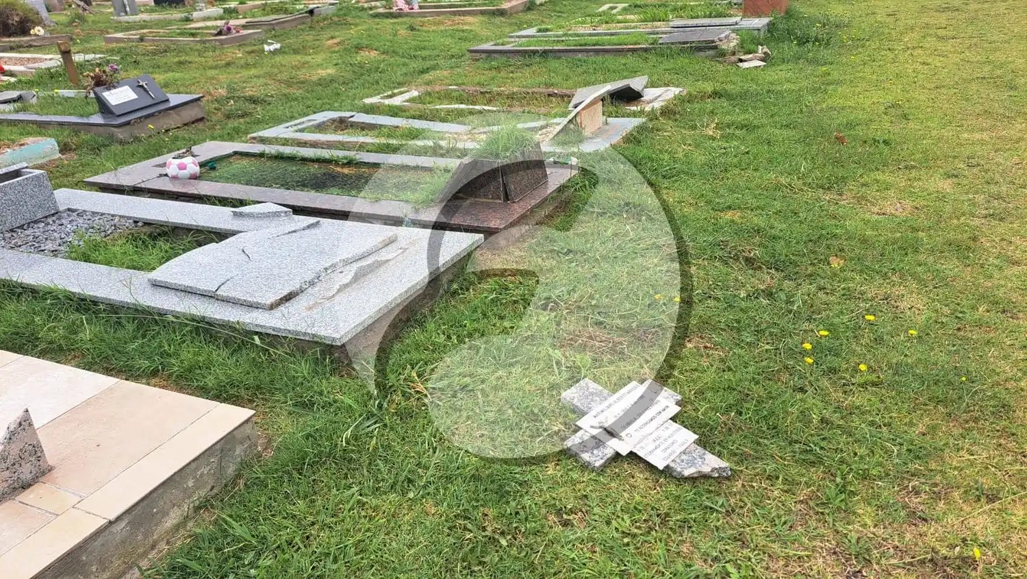 tumbas rota cementerio