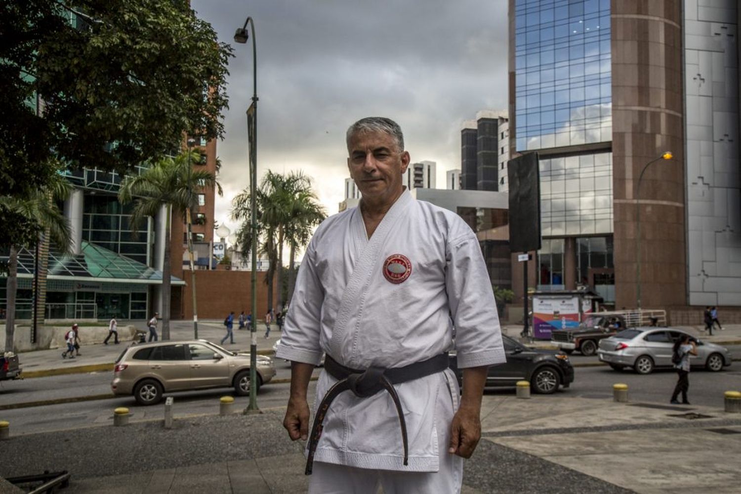 El reconocido karateca llega a la ciudad.