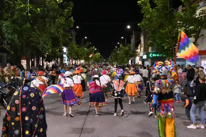 Balance positivo para la “Noche de las Oh!fertas” en Chascomús